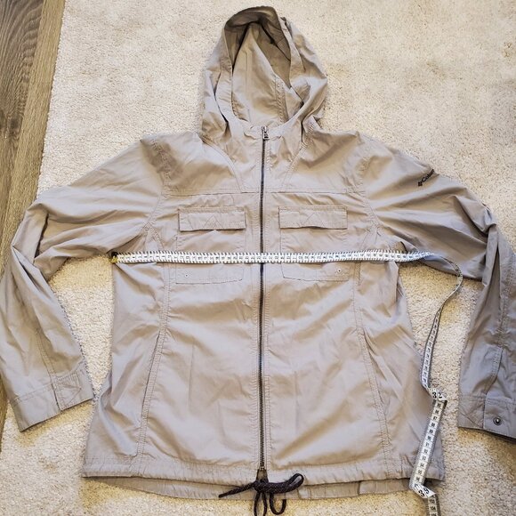 Women's Columbia Light Jacket - Picture 2 of 11